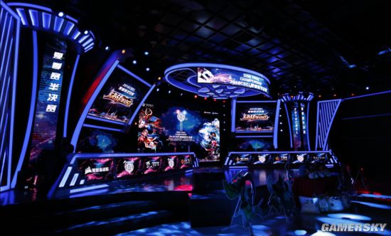 逼迫湖人外 逼迫湖人外