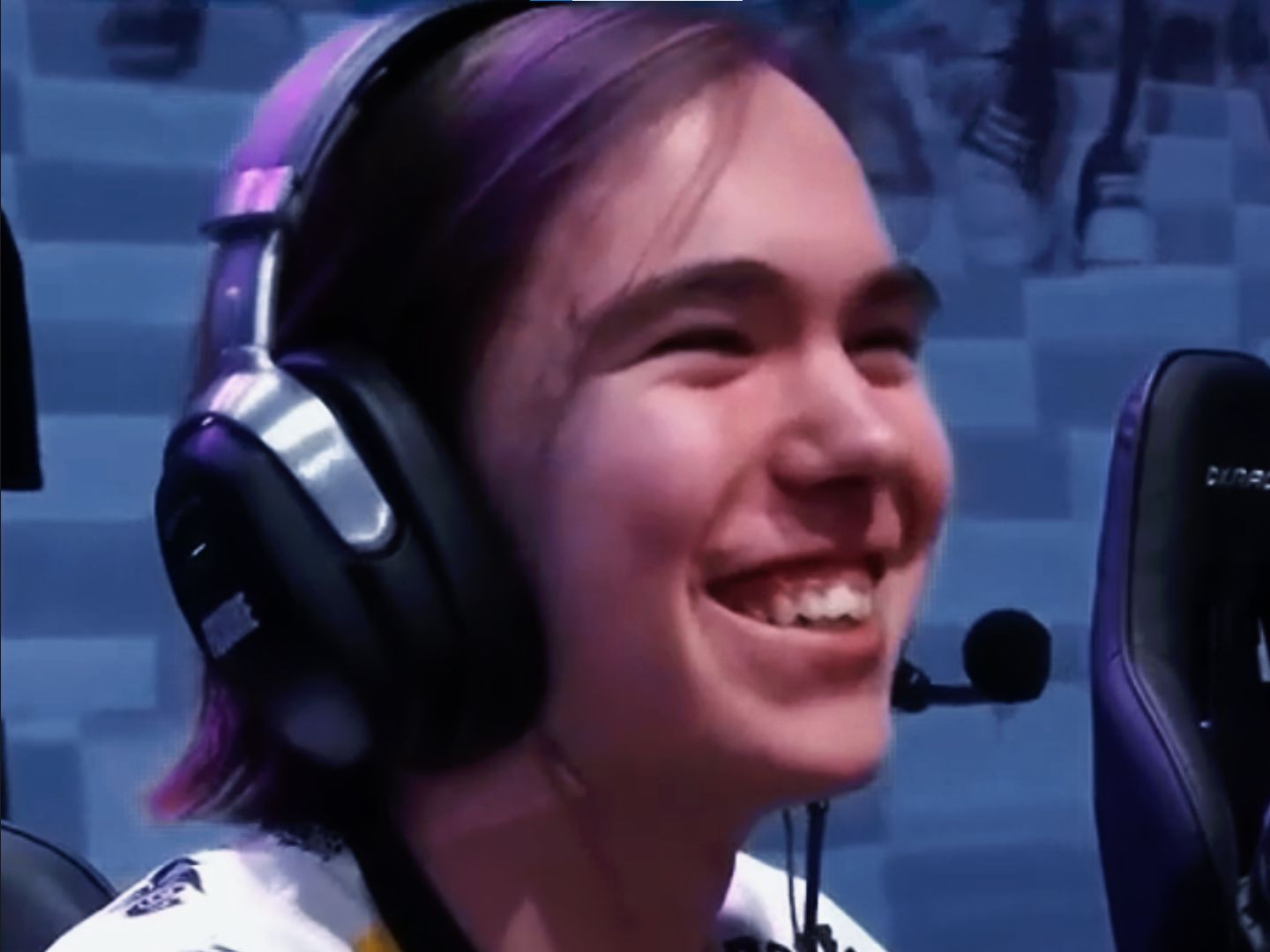 减少他背身 减少他背身